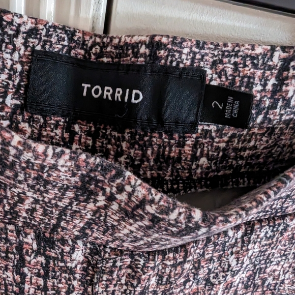 Jogger Pant - Picture 3 of 6